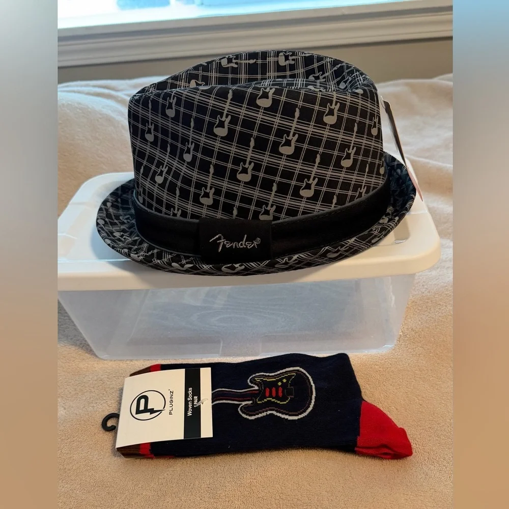 Fender Black and Gray Hat with Socks